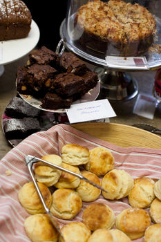 Scones & Cakes